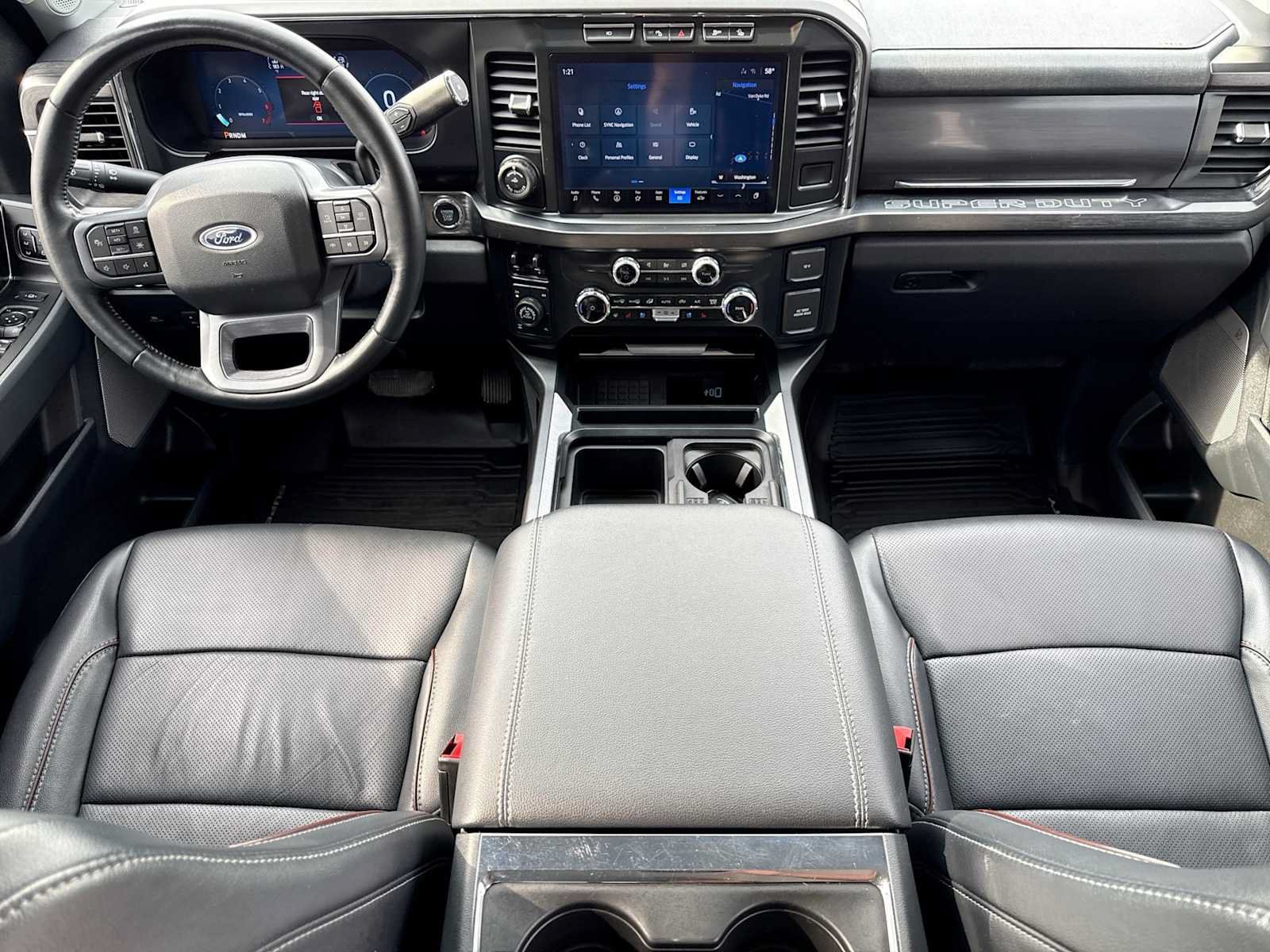 Used 2023 Ford F250 Lariat w/ Lariat Ultimate Package AWD/4WD image 14