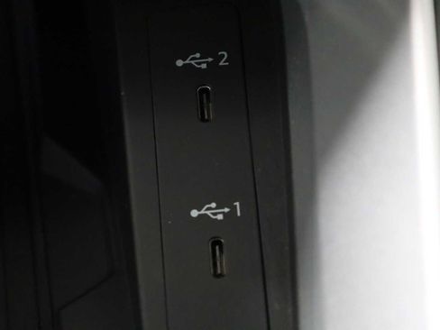 Used 2024 Audi Q3 2.0T Premium w/ Convenience Package image 32