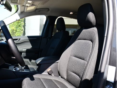 Used 2026 Ford Escape Active w/ Cold Weather Package AWD/4WD image 13