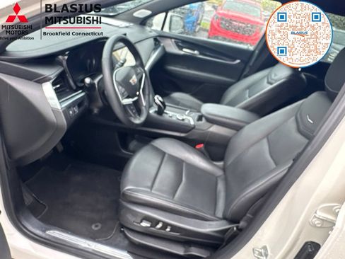 Used 2025 Cadillac XT5 Premium Luxury AWD/4WD image 19