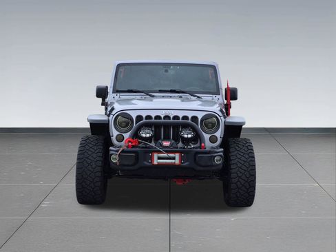 Used 2016 Jeep Wrangler Unlimited Rubicon AWD/4WD image 9