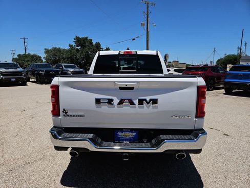 Used 2025 RAM 1500 Laramie AWD/4WD image 7