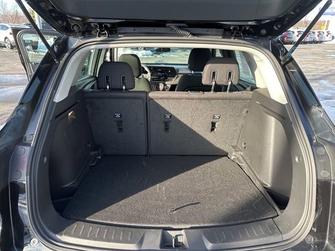 Used 2024 Chevrolet TrailBlazer LS image 40