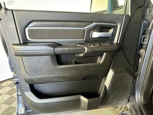 Used 2026 RAM 2500 Big Horn AWD/4WD image 32