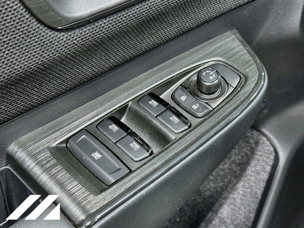 Used 2026 Subaru Outback Premium AWD/4WD image 18