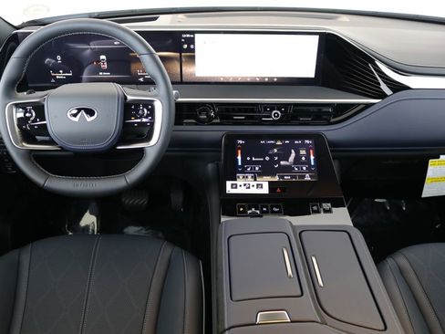 New 2026 INFINITI QX80 SPORT w/ Sport Exterior Package image 21