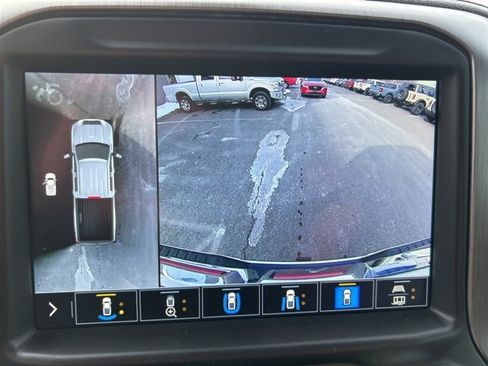 Used 2023 GMC Sierra 2500 Denali w/ Denali Ultimate Package image 30