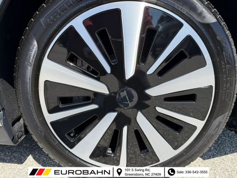Used 2024 Lucid Air Touring AWD/4WD image 28