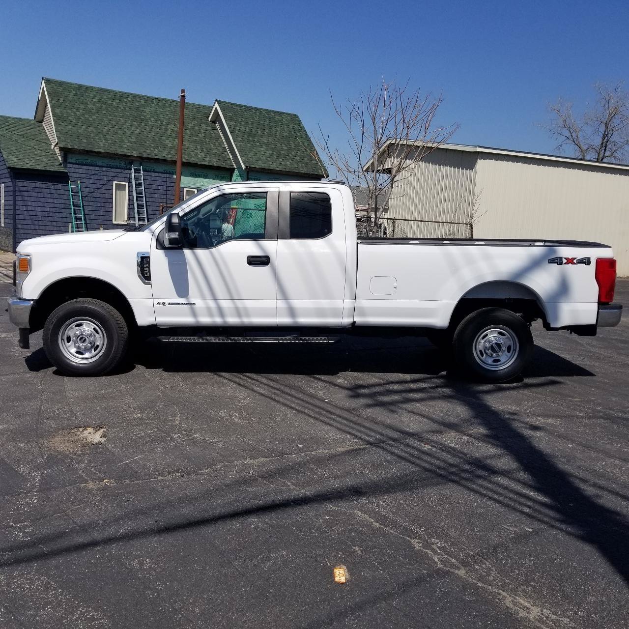 Used 2020 Ford F250 XL w/ Power Equipment Group AWD/4WD image 2
