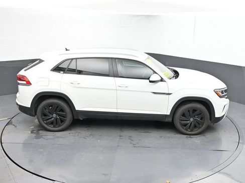 Used 2022 Volkswagen Atlas Cross Sport SE AWD/4WD image 15