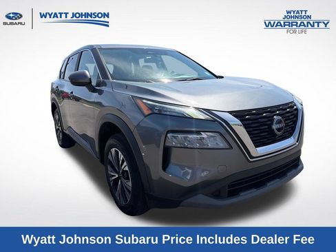 Used 2023 Nissan Rogue SV FWD image 13