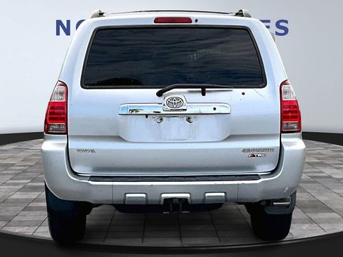 Used 2007 Toyota 4Runner SR5 image 5