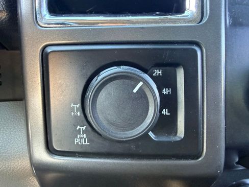 Used 2016 Ford F150 XLT AWD/4WD image 25