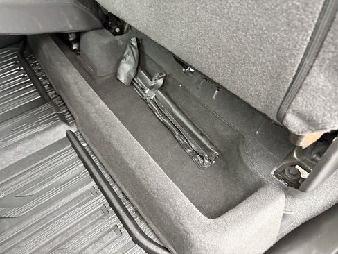 Used 2022 GMC Sierra 1500 Elevation image 38