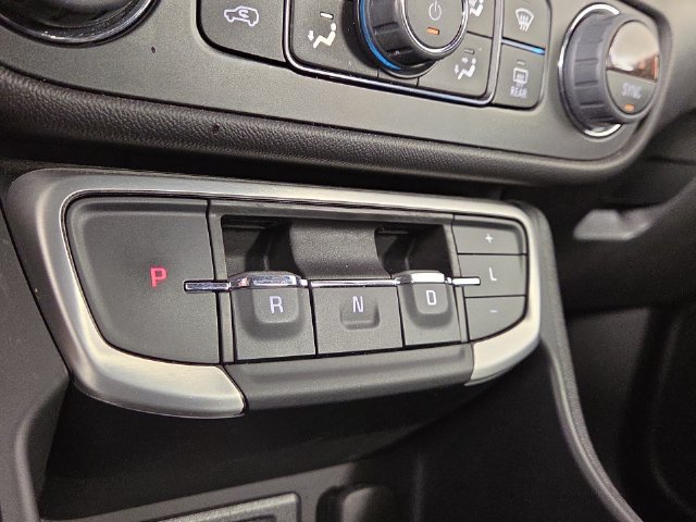 Used 2024 GMC Terrain SLT AWD/4WD image 20