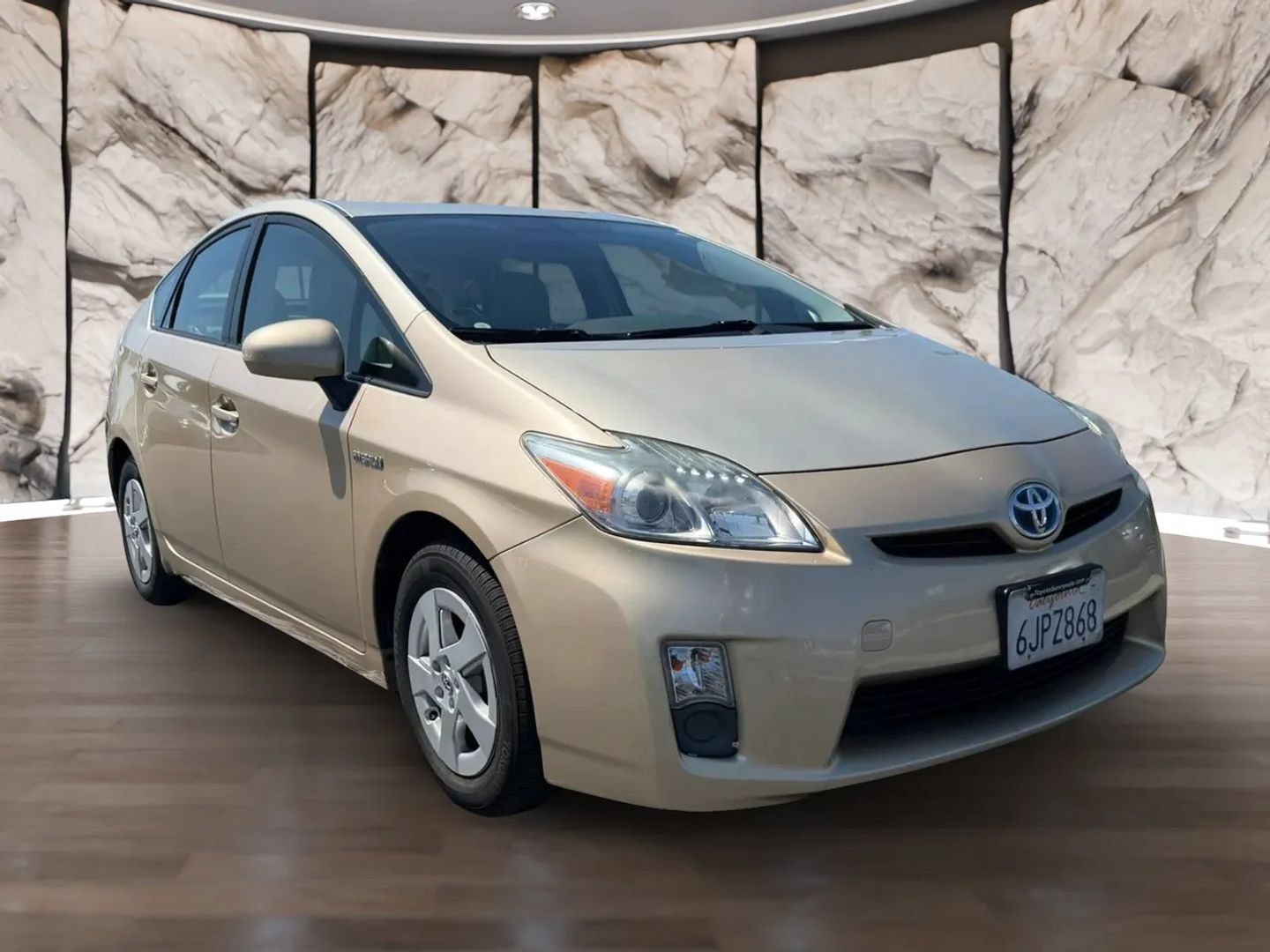 Used 2010 Toyota Prius Five FWD image 3