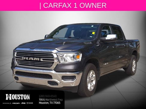 Used 2024 RAM 1500 Laramie AWD/4WD image 4