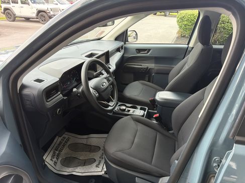 Used 2023 Ford Maverick XL FWD image 12