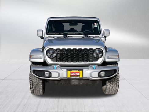 Used 2024 Jeep Wrangler High Altitude image 2