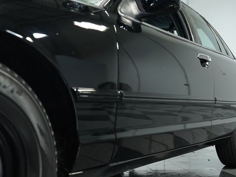 Used 1997 Ford Crown Victoria Police Interceptor image 19