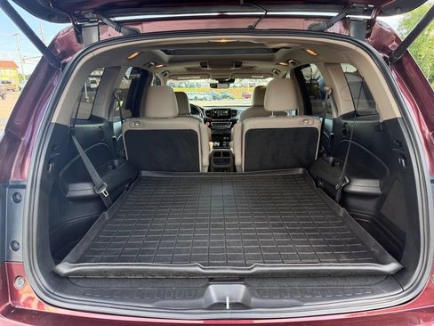 Used 2021 Honda Pilot Elite image 9