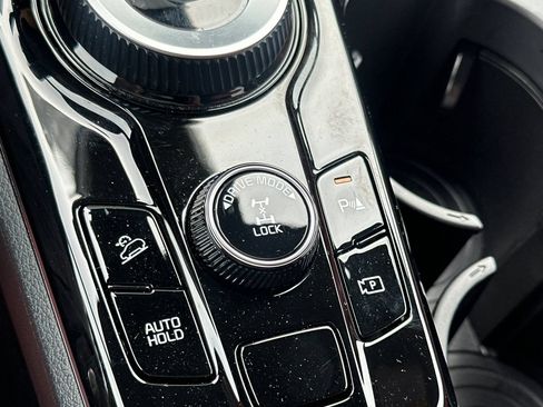 Used 2024 Kia Sportage SX Prestige AWD/4WD image 31