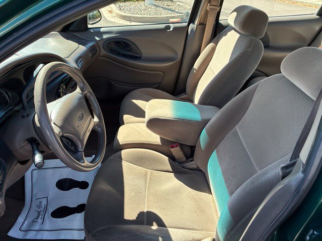 Used 1999 Ford Taurus SE FWD image 12
