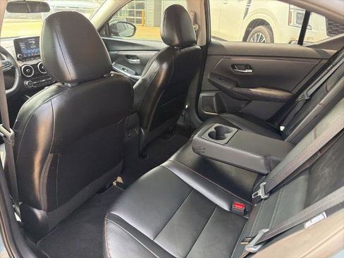 Certified 2025 Nissan Sentra SR w/ SR Premium Package FWD image 4