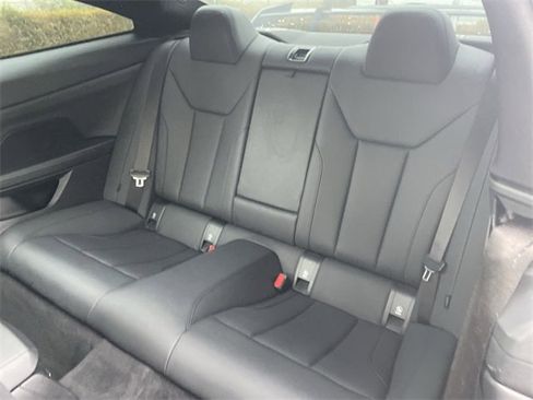 Used 2021 BMW 430i Coupe w/ M Sport Package image 25