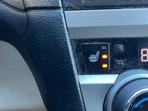 Used 2016 Subaru Legacy 2.5i Premium image 17