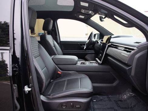 Used 2026 GMC Sierra EV Denali AWD/4WD image 13