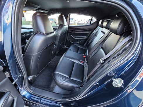 Used 2024 MAZDA MAZDA3 s image 18