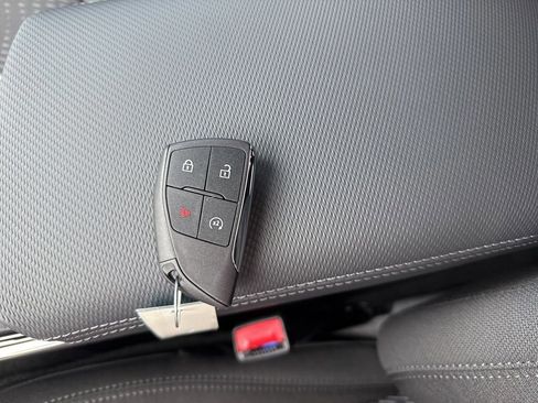 New 2026 Chevrolet Equinox LT image 29