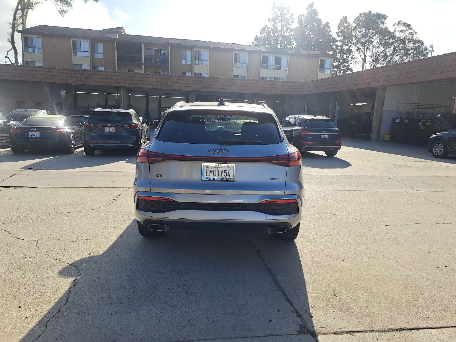 Used 2025 Audi Q5 Premium w/ Premium Plus AWD/4WD image 6