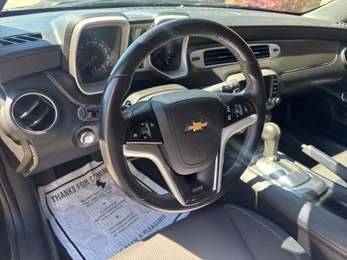 Used 2014 Chevrolet Camaro SS image 13