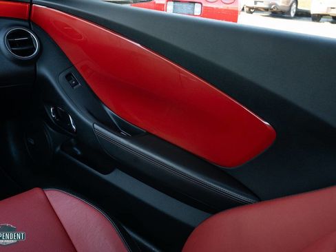 Used 2011 Chevrolet Camaro SS w/ RS Package image 15