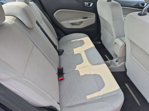 Used 2016 Ford Fiesta SE w/ Cold Weather Package FWD image 20