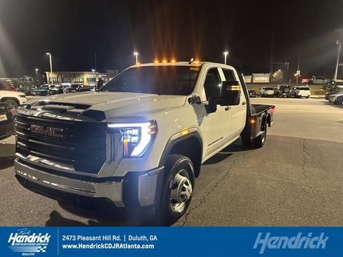 Used 2024 GMC Sierra 3500 Pro w/ Convenience Package image 1