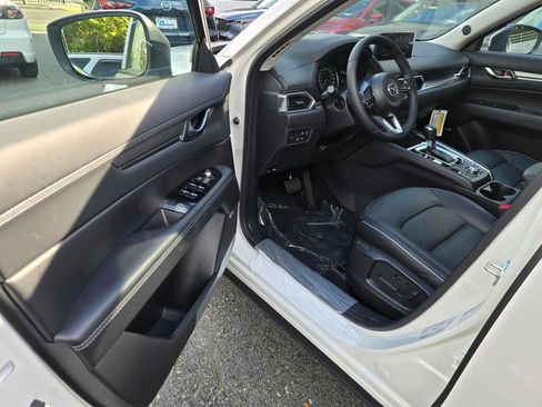 New 2025 MAZDA CX-5 AWD 2.5 S w/ Premium Plus Pkg image 22