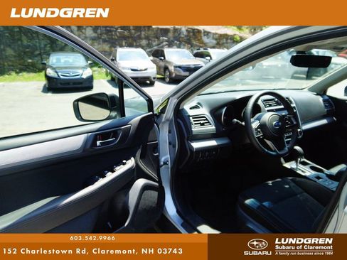 Used 2019 Subaru Outback 2.5i Premium AWD/4WD image 10