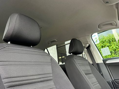 Used 2022 Volkswagen Tiguan S FWD image 19