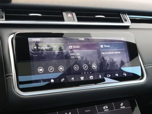 Used 2019 Land Rover Range Rover Velar R-Dynamic HSE AWD/4WD image 15