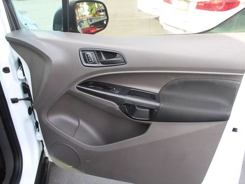 Used 2020 Ford Transit Connect XL FWD image 16