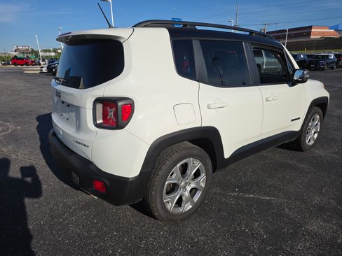 Used 2020 Jeep Renegade Limited w/ Safety and Security Group FWD image 3