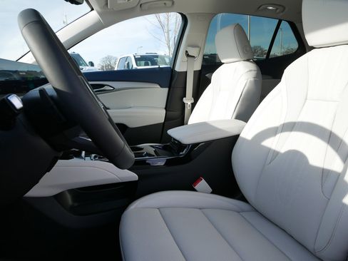 New 2026 Buick Envision Avenir AWD/4WD image 4