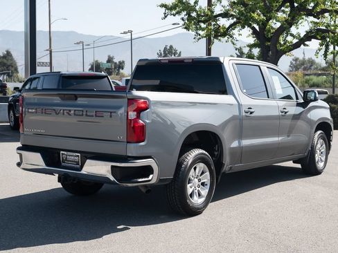 Used 2021 Chevrolet Silverado 1500 LT RWD image 4