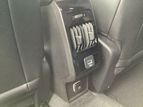 New 2026 Jeep Compass Limited image 25