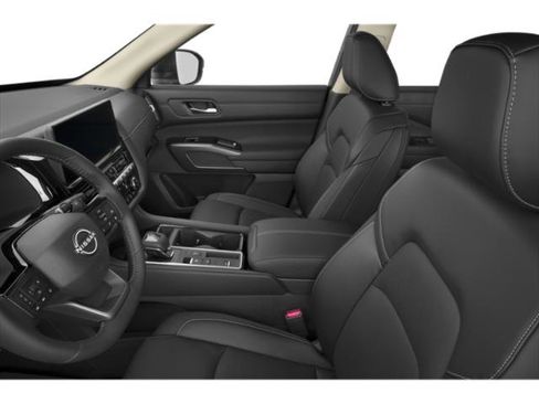 New 2026 Nissan Pathfinder SL image 6