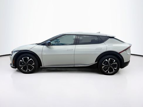 Used 2024 Kia EV6 Wind w/ Wind Technology Package AWD/4WD image 4