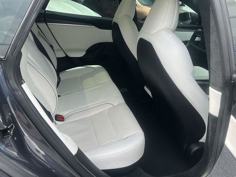 Used 2021 Tesla Model S Plaid AWD/4WD image 11